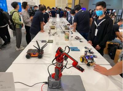 华为多元布局 鸿蒙赋能千行百业，从工业场景到智能家居的生态延伸